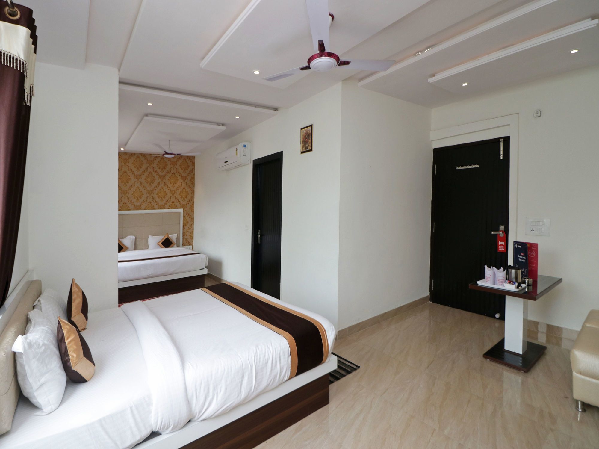 Hotel O Jalsa Tājganj 外观 照片